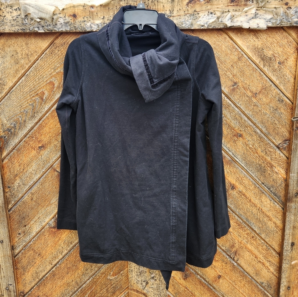 Lululemon Athletica Savasana Wrap Jacket - Picture 4 of 9